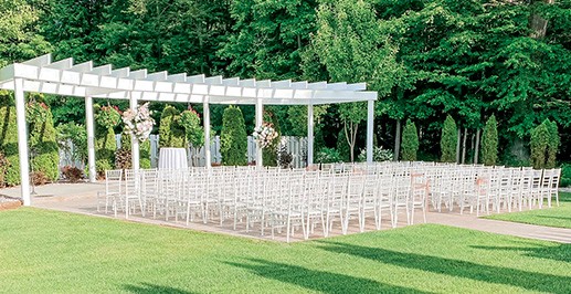 Glow Garden for wedding ceremony venue in Saginaw, MI